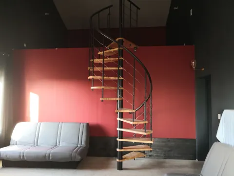 ravaux dans le Nid Des Dépravations, un nouvel espace commun aux gites et donjons BDSM de l'Antre Des Vices, proche de Valence Travaux dans le Nid Des Dépravations, un nouvel espace commun aux gites et donjons BDSM de l'Antre Des Vices, proche de Valence