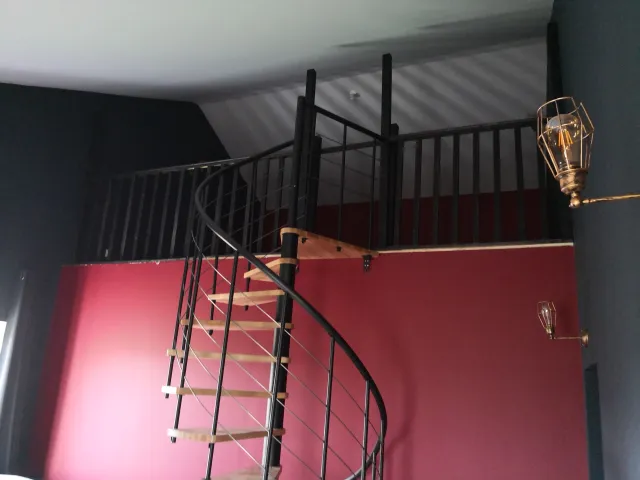 Nid Des Dépravations en travaux à l'Antre Des Vices, vos gites BDSM et donjons BDSM proche de Valence en Rhone-Alpes Nid Des Dépravations en travaux à l'Antre Des Vices, vos gites BDSM et donjons BDSM proche de Valence en Rhone-Alpes